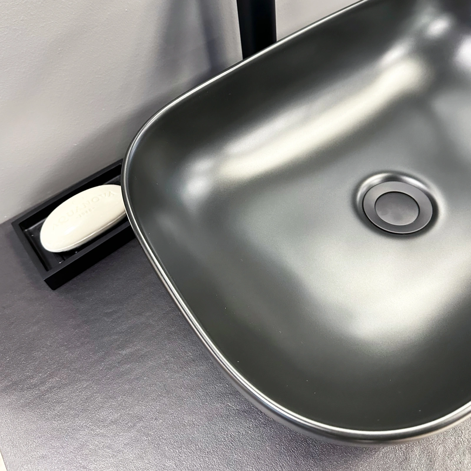 Sink OVALO